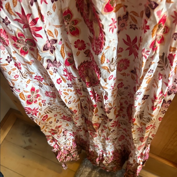 Bohemian Floral Maxi Dress in Red and Cream - Picture 8 of 8